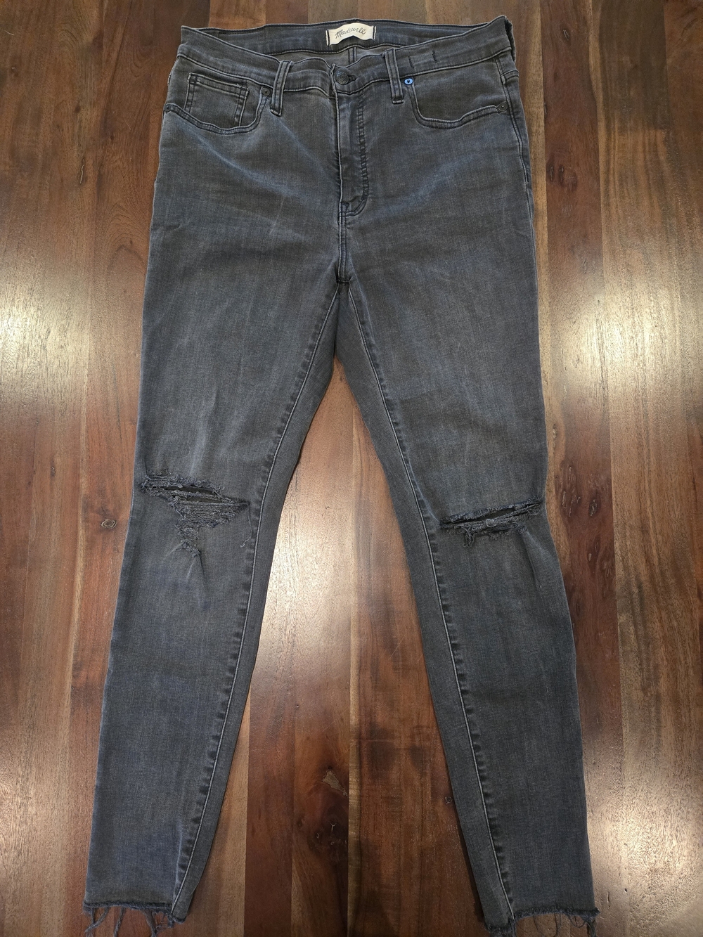 Madewell 9" Mid-Rise Skinny Jeans Distressed Black Sea Size 30